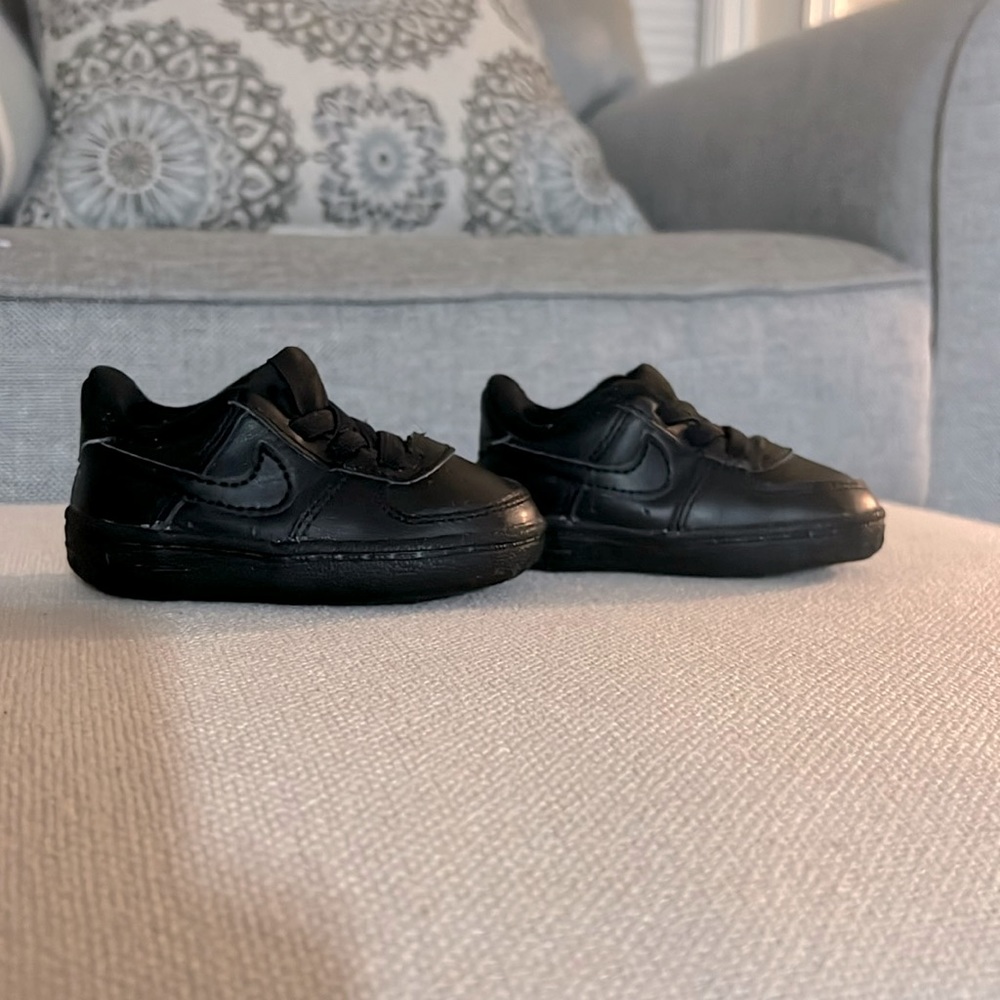 Nike Air Force 1 Low Crib Triple Black Baby/Infant Sneakers Size 3c